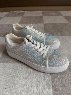 Amazon White Crystal-Embellished Women's Sneakers